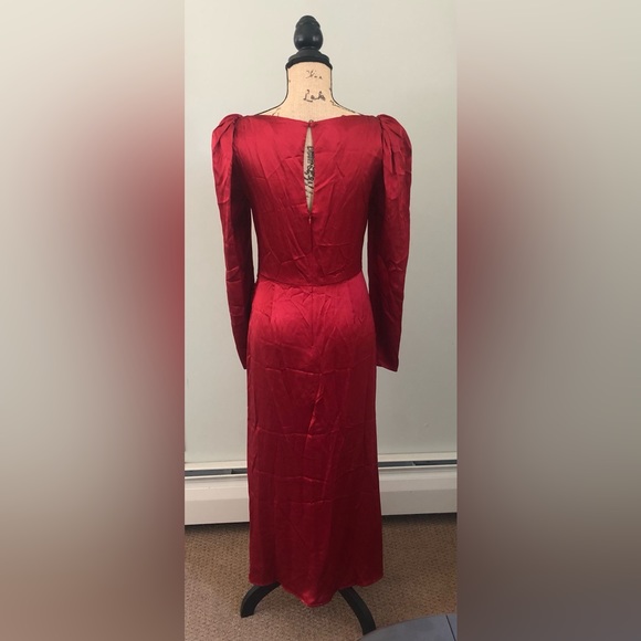 Reformation Red Silk Puff BoatNeck Midi: PRINCESSCORE COTTAGECORE ROYALCORE - Picture 2 of 15